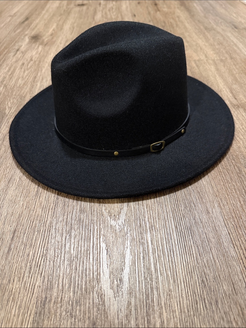 Black Felt Wide-Brim Fedora Hat for Men - Classic Style